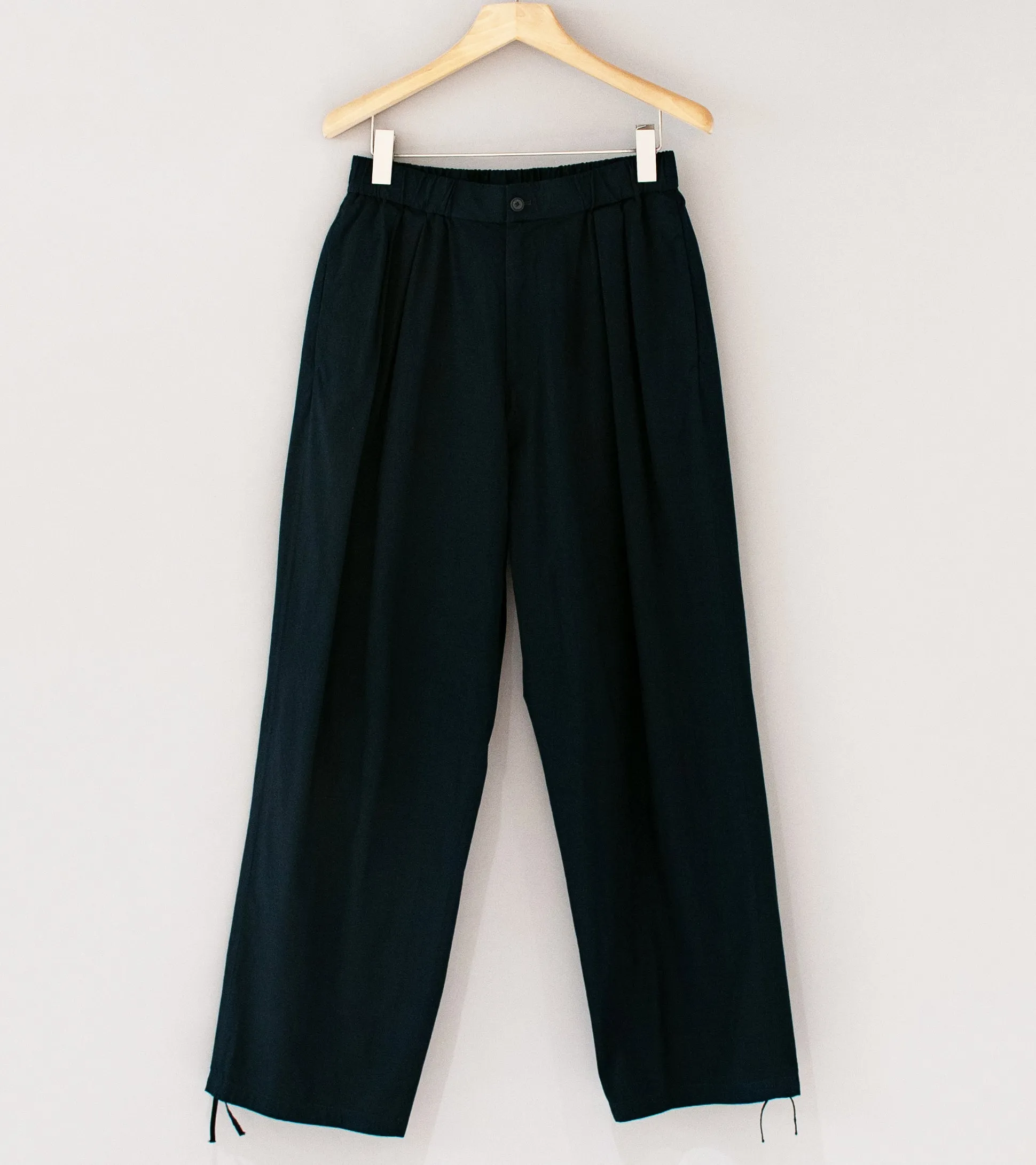 Aton 'Parachute Pants' (Navy Kyoto Tsurizome Cotton)