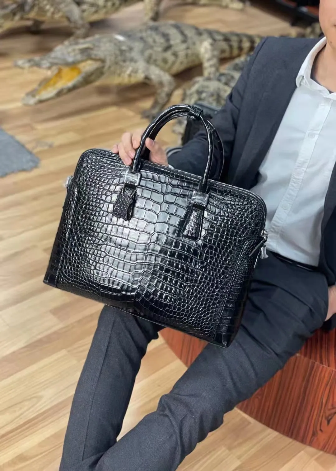 Men's Luxury Crocodile Pattern Leather Office Business Briefcase Handbag