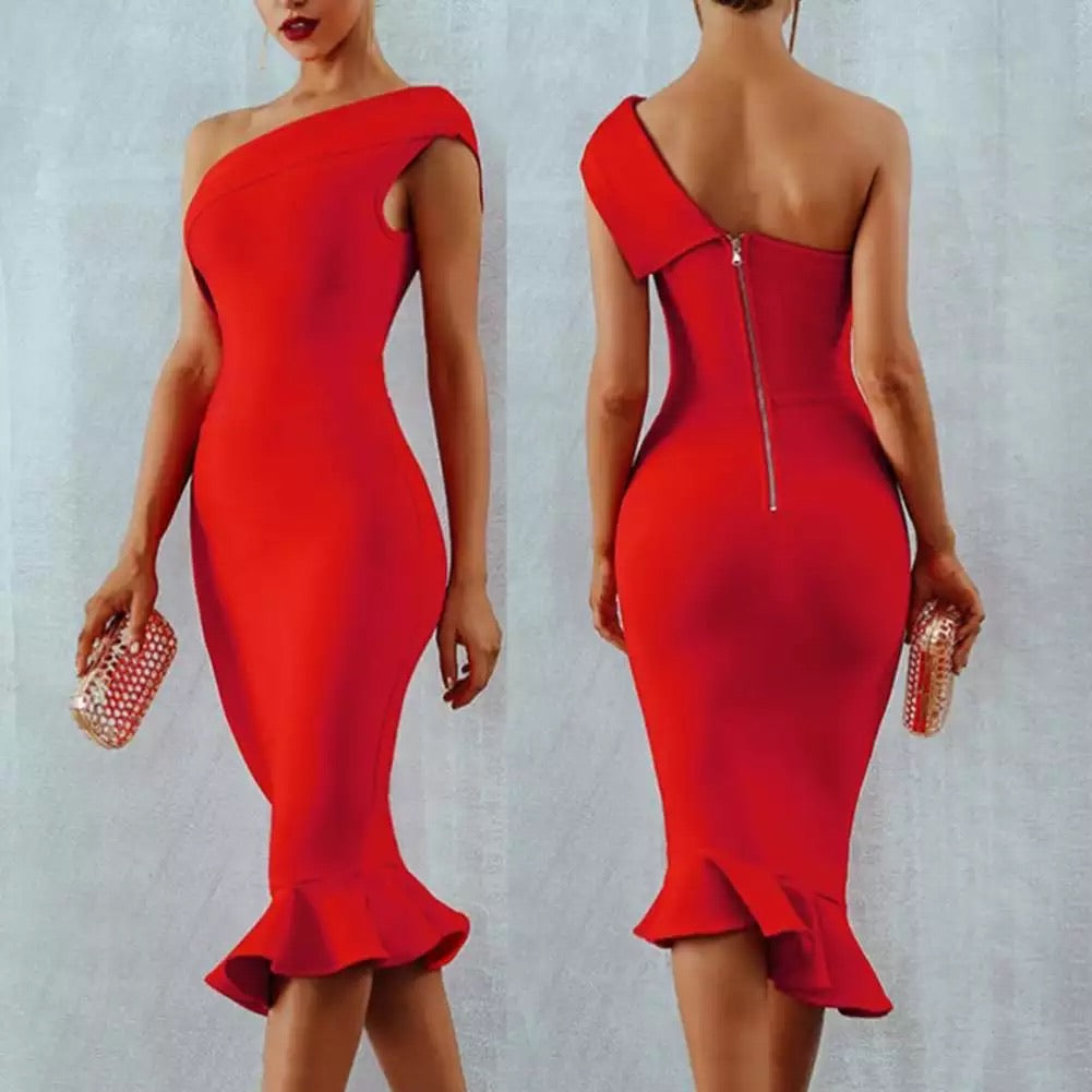 One Shoulder Flared Bandage Dress In Red