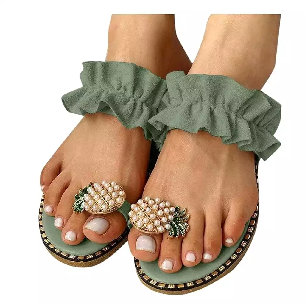 Pineapple Pearl On Comfy Sandals